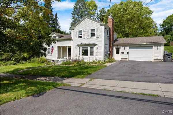 511 E Seneca Street, Manlius, NY 13104