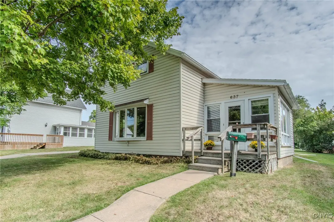 637 Theresa Street, Clayton, NY 13624 - Image #1