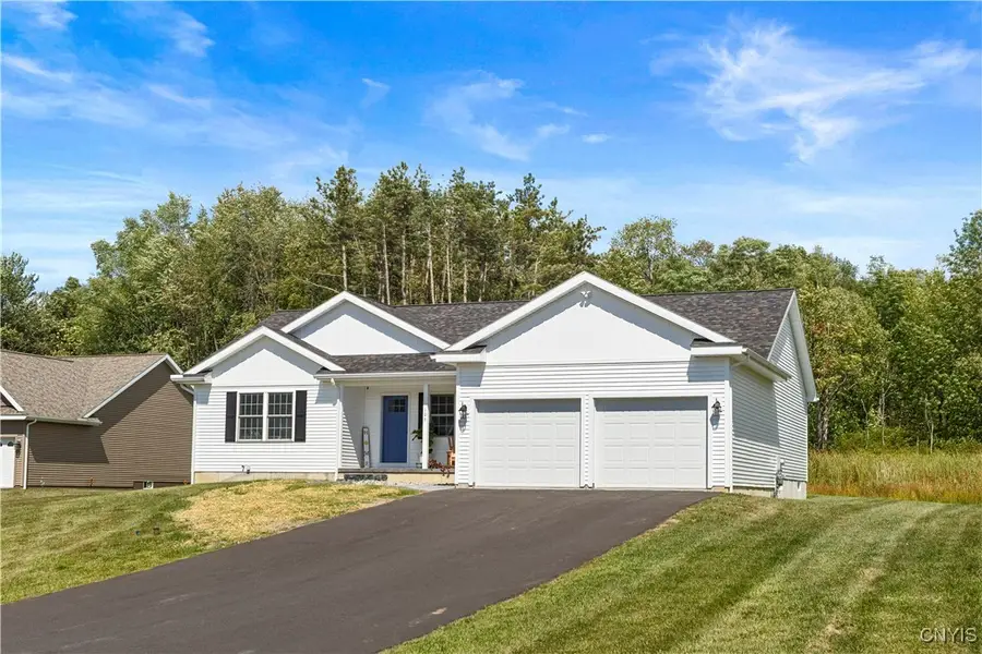 106 Peet Drive, Marcy, NY 13403 - Image #2