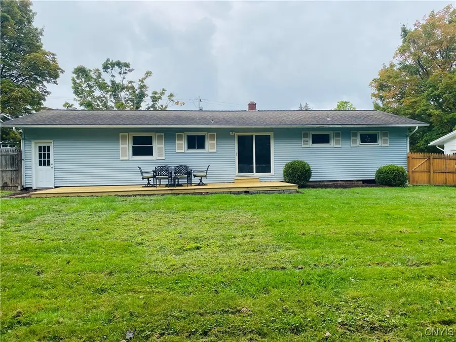 106 Sylvan Way, Camillus, NY 13031 - Image #2