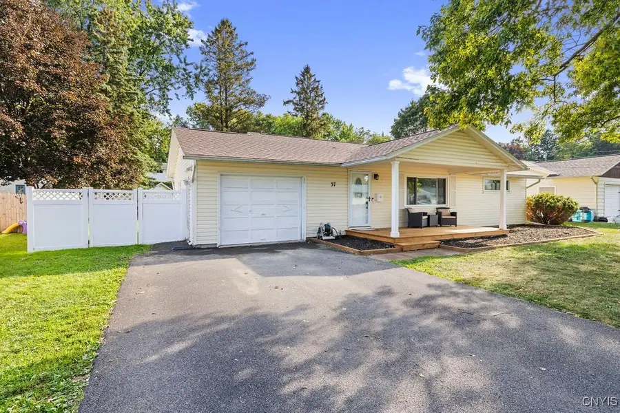 37 Sherry Drive, Syracuse, NY 13219 - Image #3