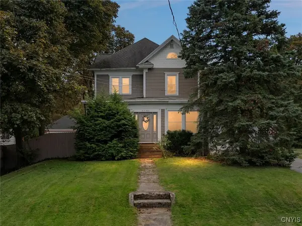 607 Woods Road, Syracuse, NY 13209