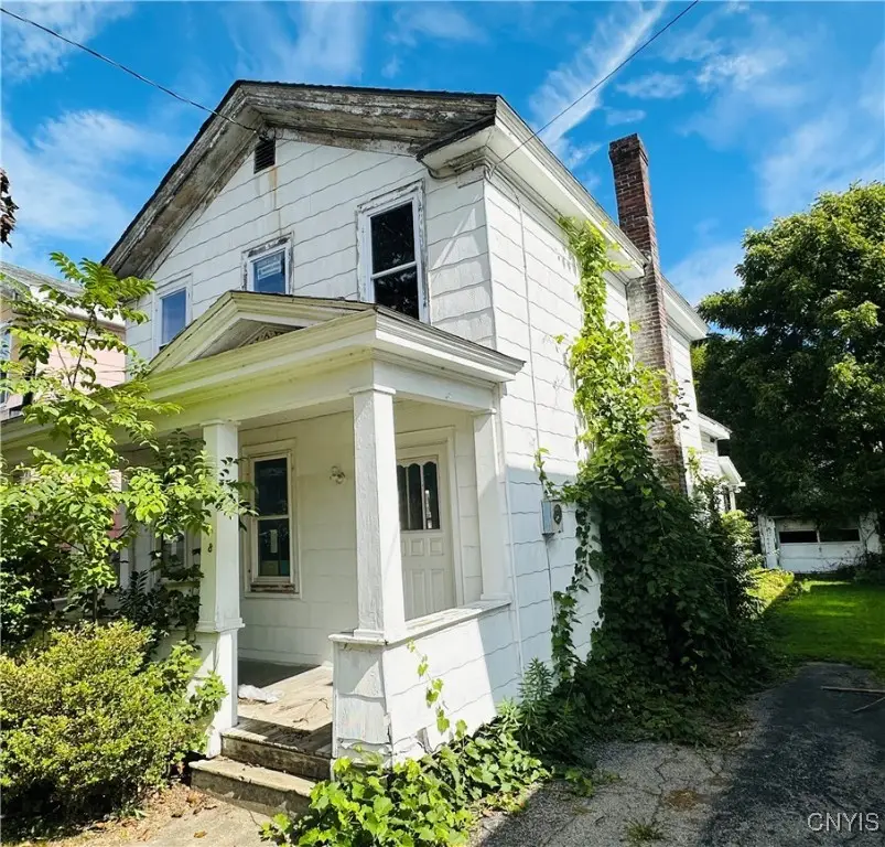 81 E 5th Street, Oswego, NY 13126 - Image #1