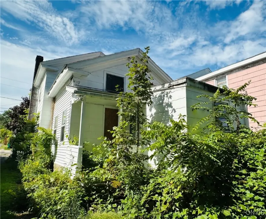 81 E 5th Street, Oswego, NY 13126 - Image #2