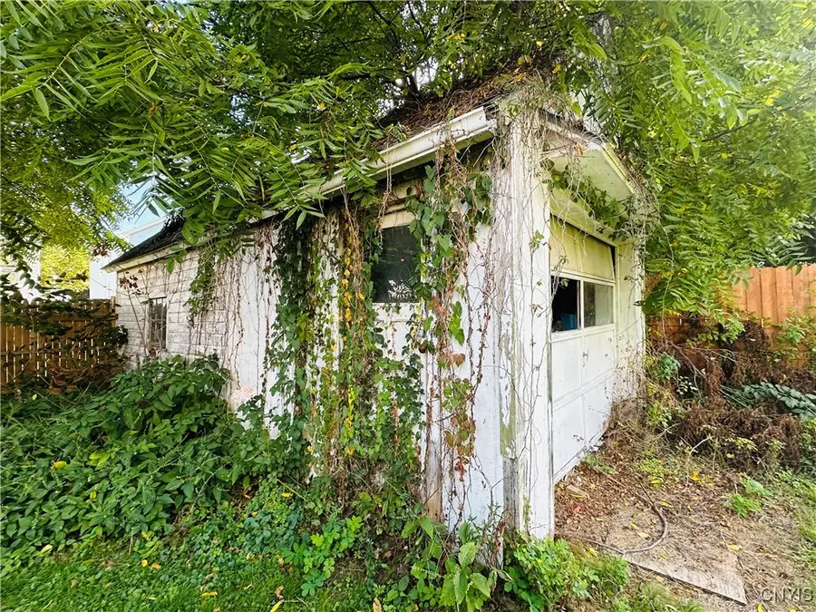 81 E 5th Street, Oswego, NY 13126 - Image #3