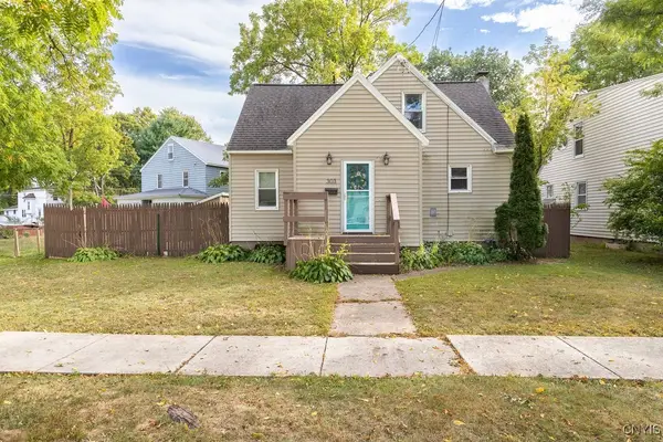 303 4th Street, Liverpool, NY 13088