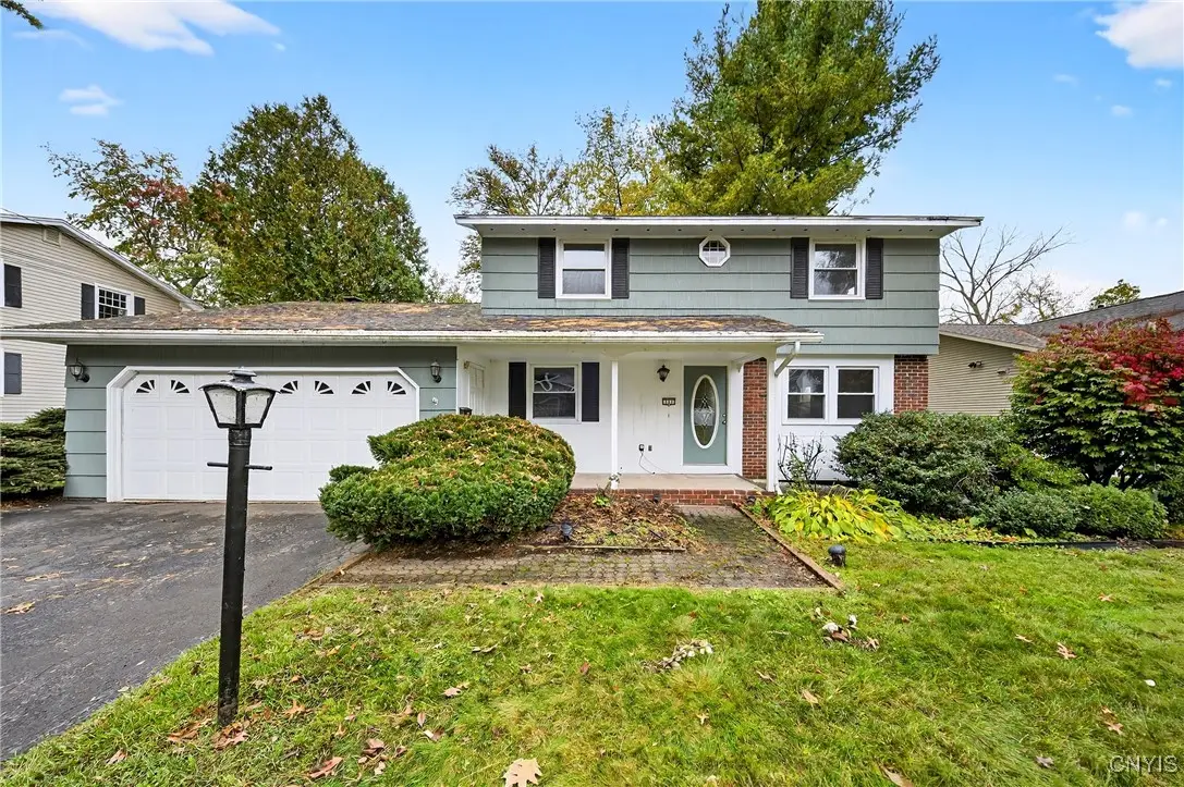 111 Shoreview Drive, Liverpool, NY 13090 - Image #1