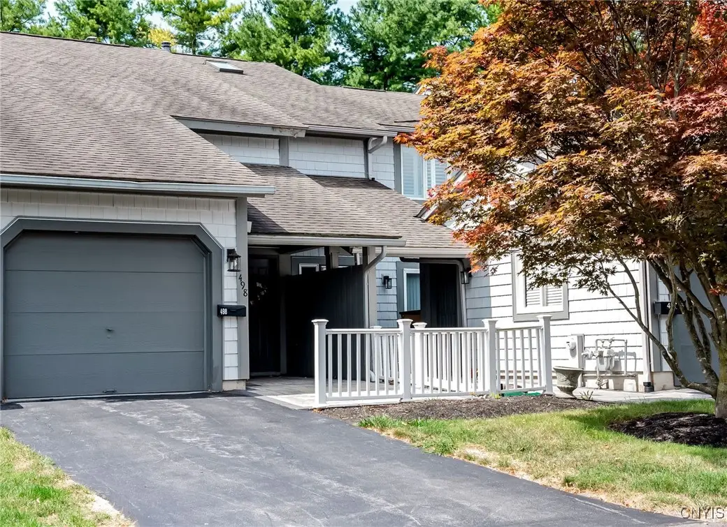498 Summerhaven Drive N, East Syracuse, NY 13057 - Image #1