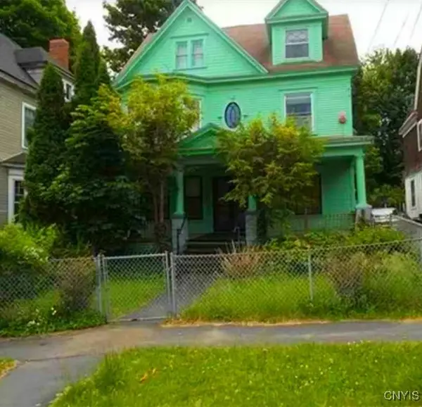 929 W Onondaga Street, Syracuse, NY 13204