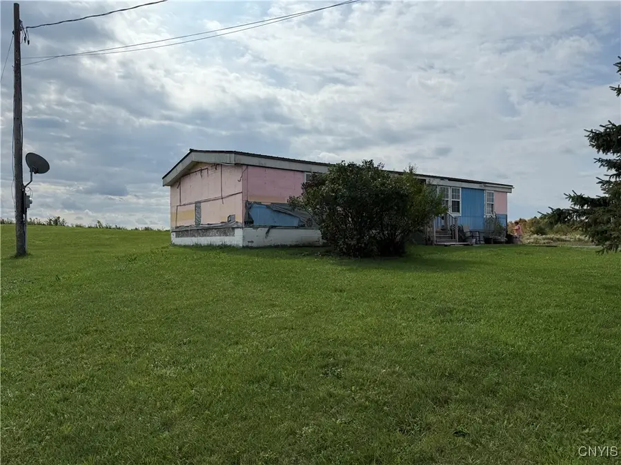 29258 Martin Rd, Evans Mills, NY 13637 - Image #3