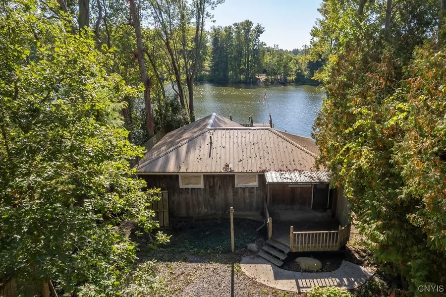 3338 Hayes Road, Baldwinsville, NY 13027 - Image #2