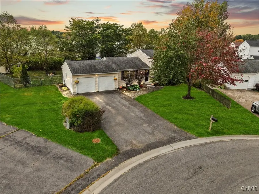 9422 Lebeau Lane, Brewerton, NY 13029 - Image #2