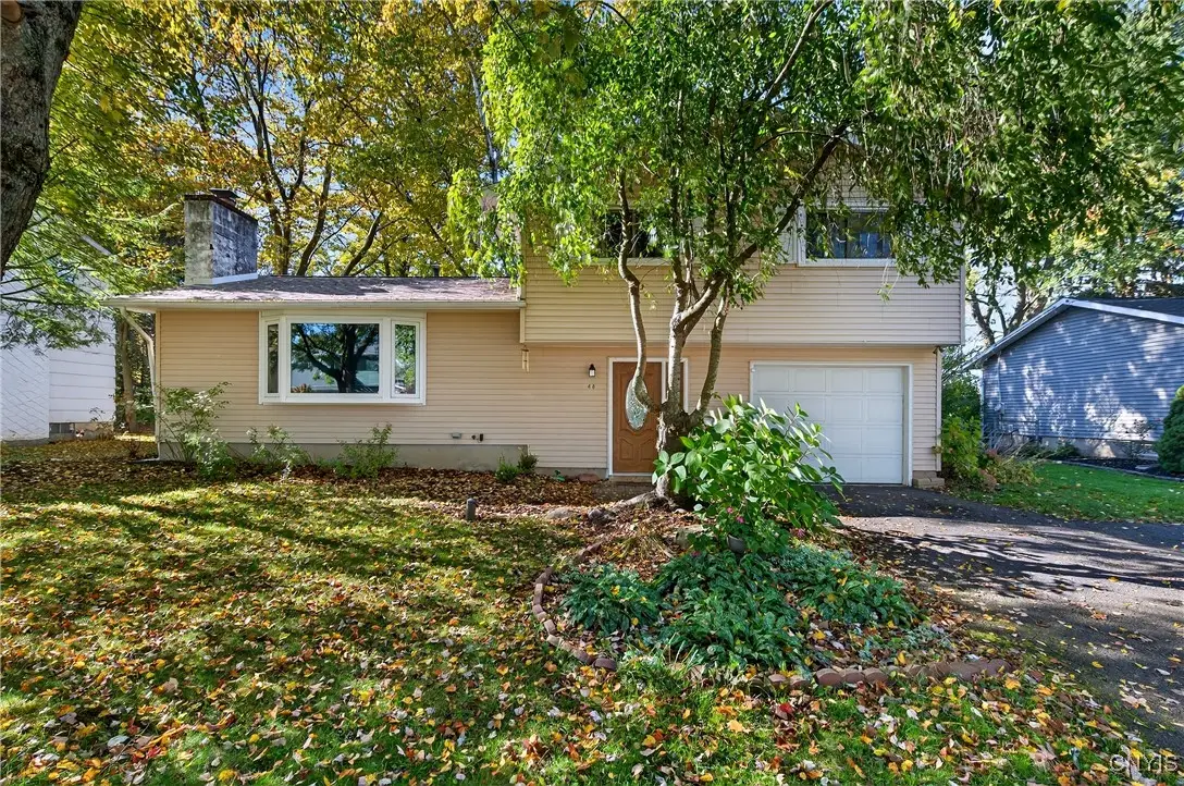 48 Bayberry Circle, Liverpool, NY 13090 - Image #1