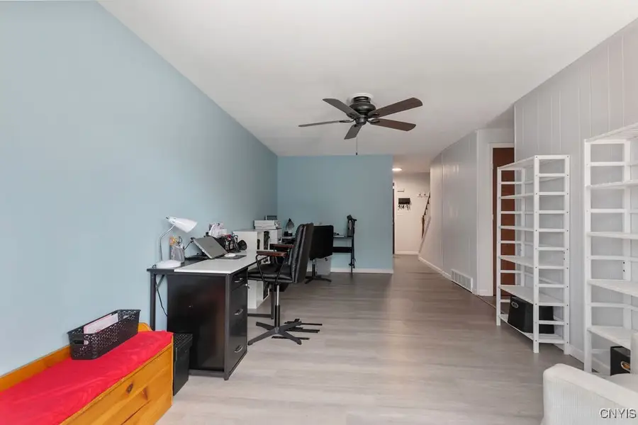 13 Kingman Road, Liverpool, NY 13090 - Image #3