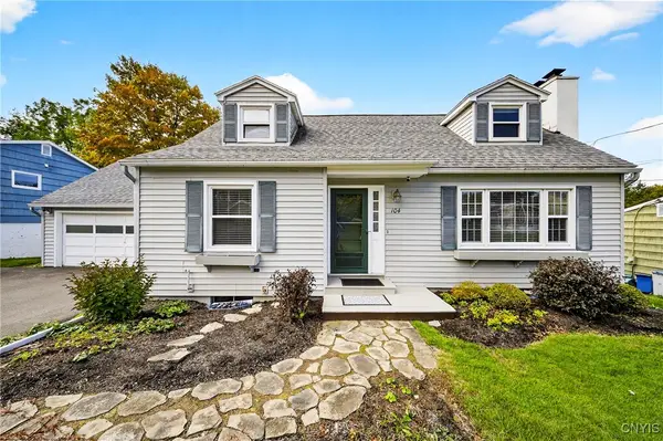 104 Clark Road, Fayetteville, NY 13066