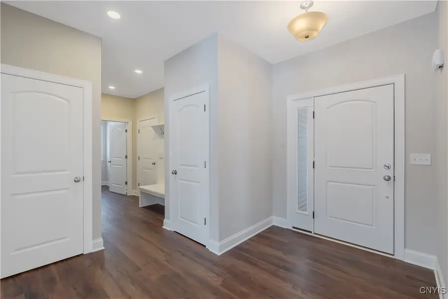 109 Terwillager Lane, Minoa, NY 13116 - Image #2