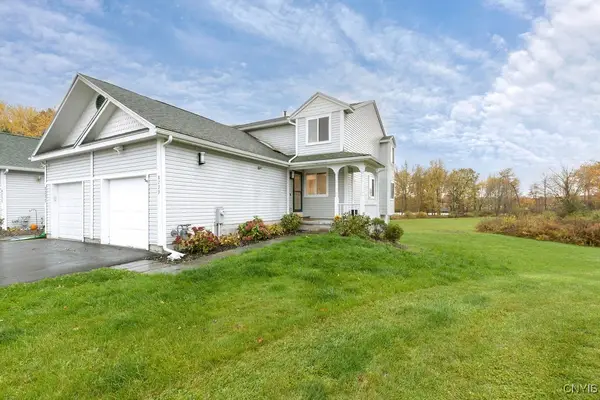 8239 Boatwatch Drive, Baldwinsville, NY 13027