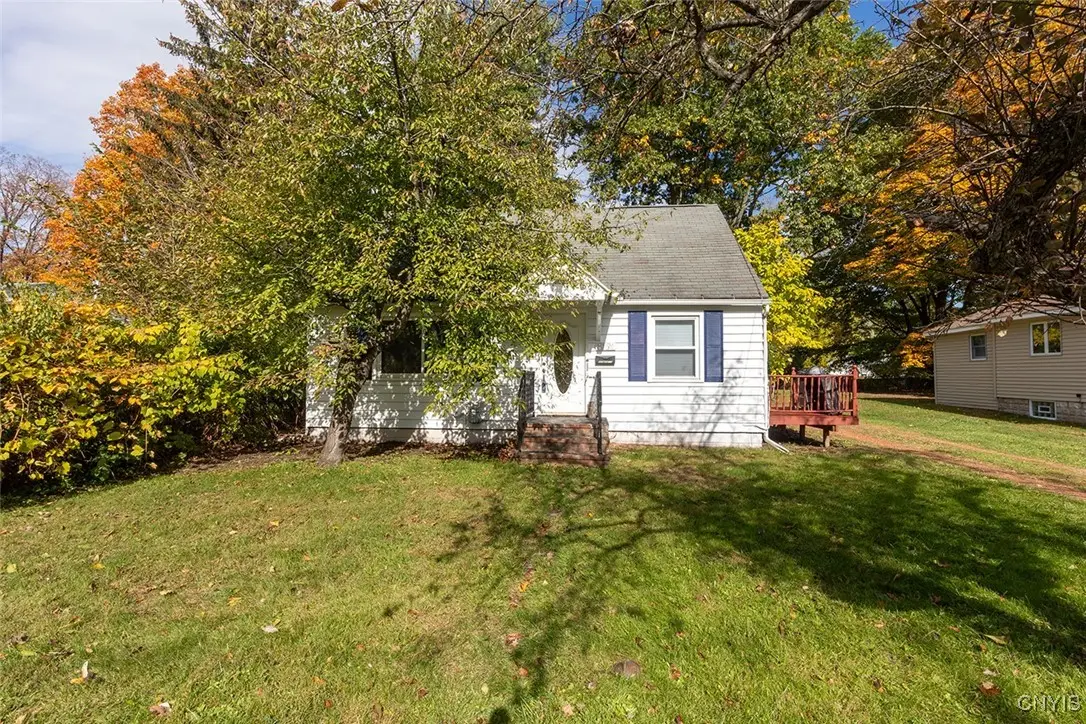 813 1/2 E Molloy Road, Syracuse, NY 13211 - Image #1