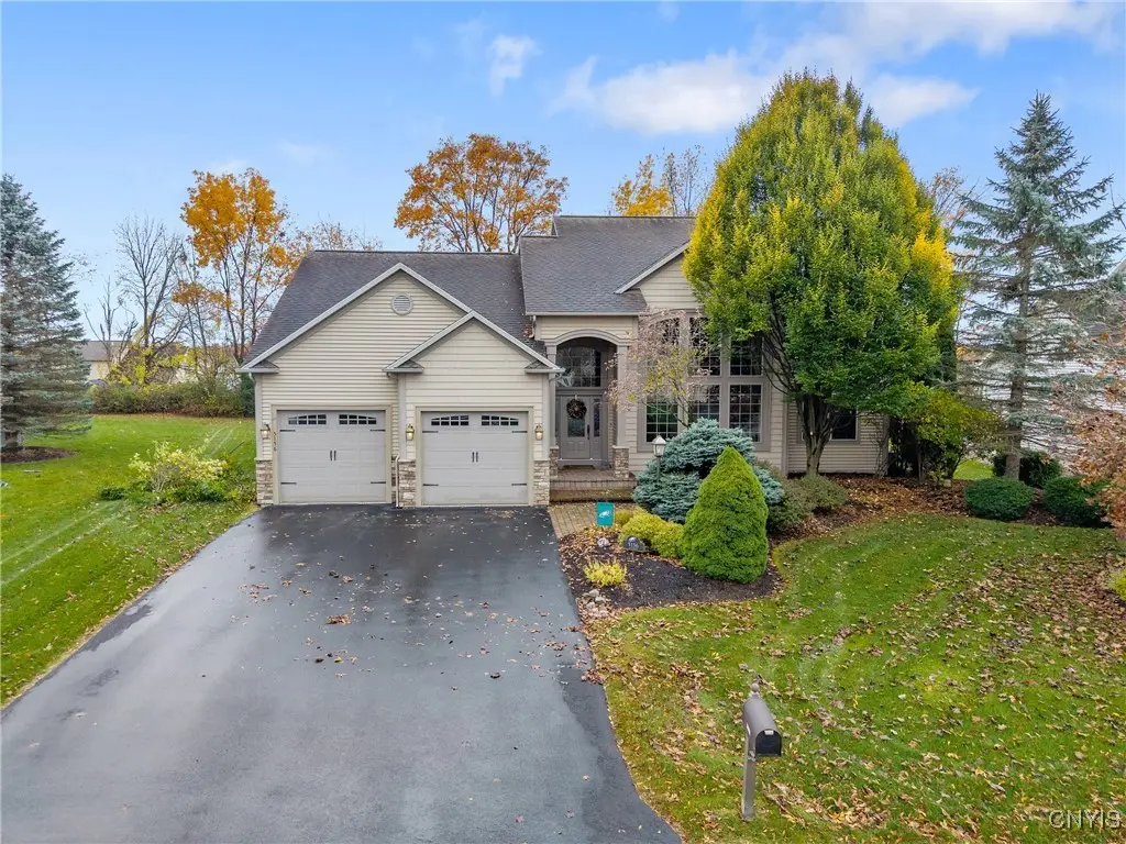 5156 Lyle Drive, Clay, NY 13041 - Image #1