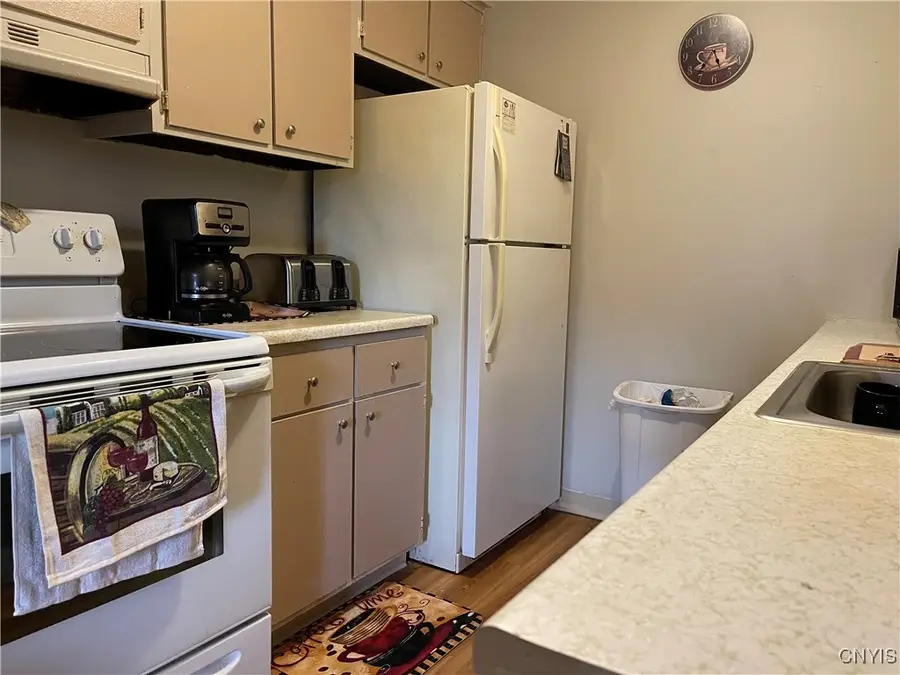 493 Idlewood Boulevard, Baldwinsville, NY 13027 - Image #2