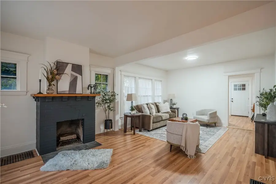 2817 Milton Avenue, Syracuse, NY 13209 - Image #2