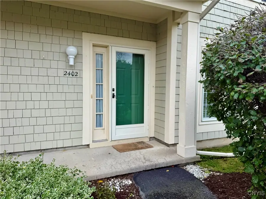 2402 Pipers Court, Baldwinsville, NY 13027 - Image #2