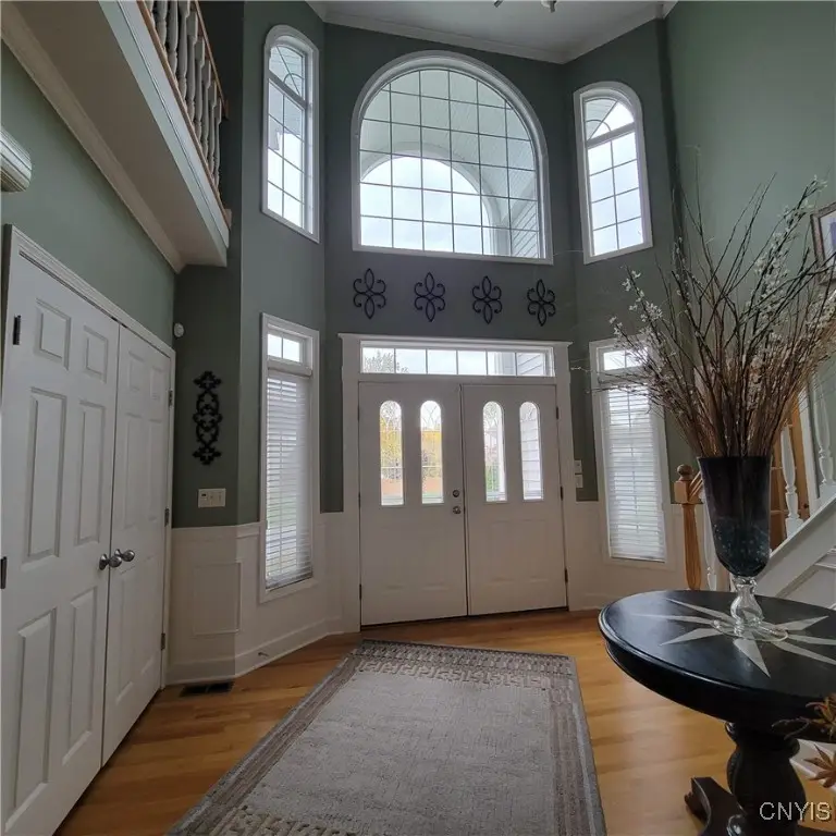 7276 Moss Creek Circle, Liverpool, NY 13090 - Image #3