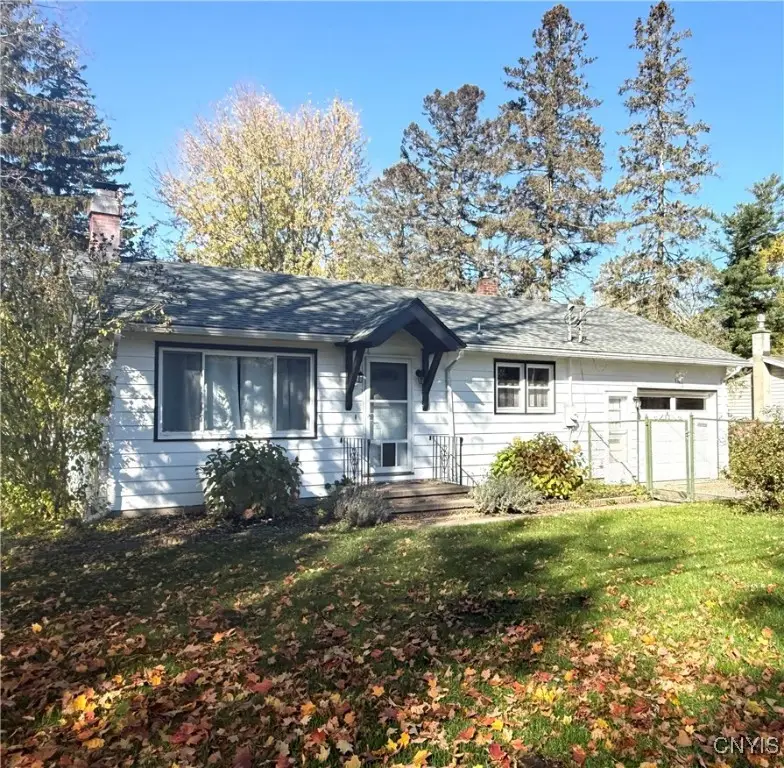 103 Fairway Drive, New Hartford, NY 13413 - Image #2