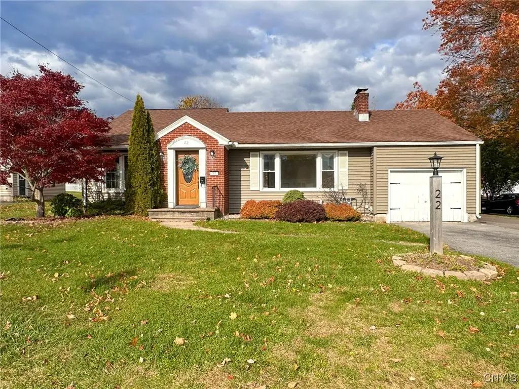 22 Crestview Drive, Whitesboro, NY 13492 - Image #1