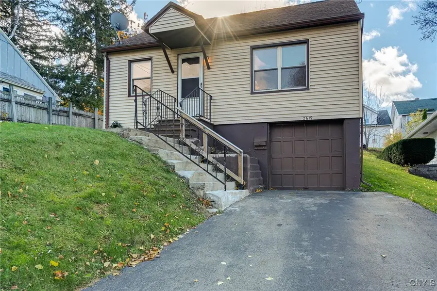 2619 Grant Boulevard, Syracuse, NY 13208 - Image #3