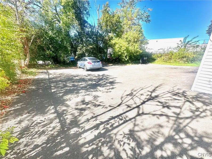 325 Liberty Street, Syracuse, NY 13204 - Image #2