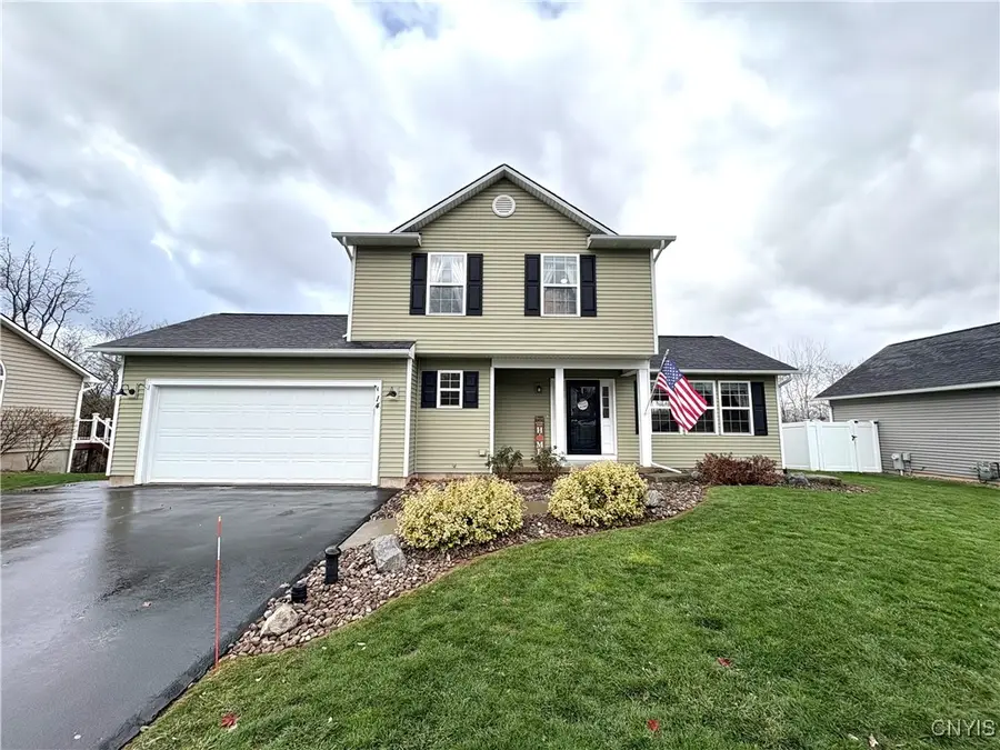 14 Charing Cross Circle, Baldwinsville, NY 13027 - Image #2