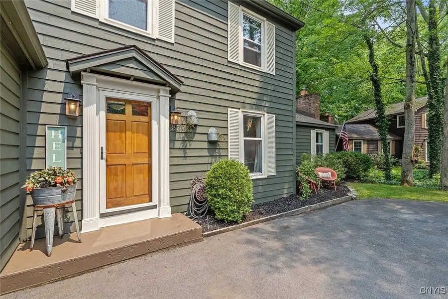 8701 Welwyn Lane, Baldwinsville, NY 13027 - Image #3