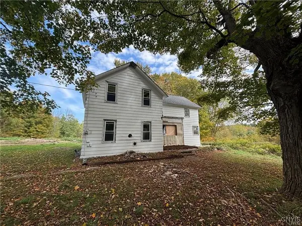 210-16 Goodfellow Road, Fulton, NY 13069