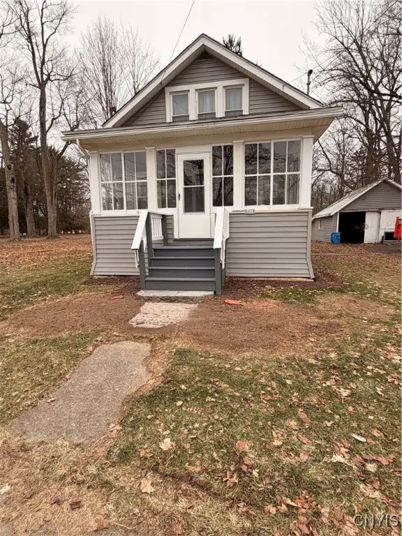 5221 S Main Street, Munnsville, NY 13409