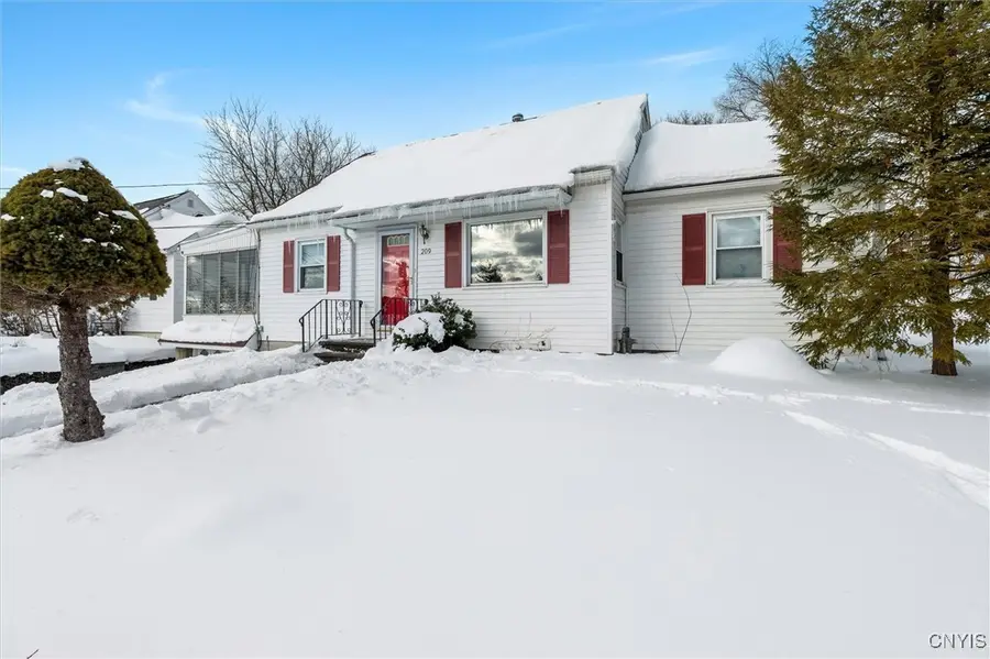 209 Westfall Drive, Syracuse, NY 13219 - Image #3