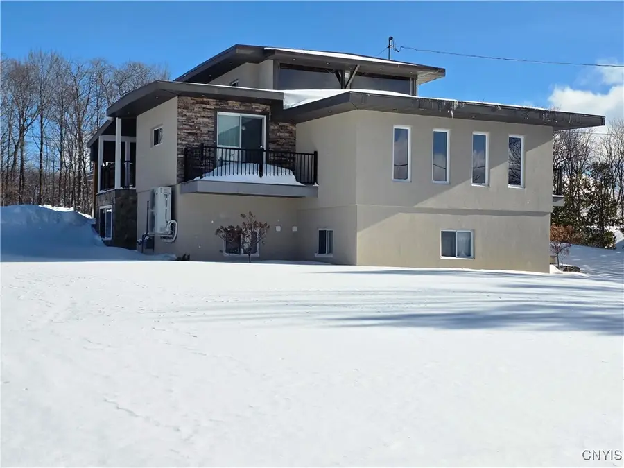 10030 Hillside Terrace, Marcy Town, NY 13403 - Image #3