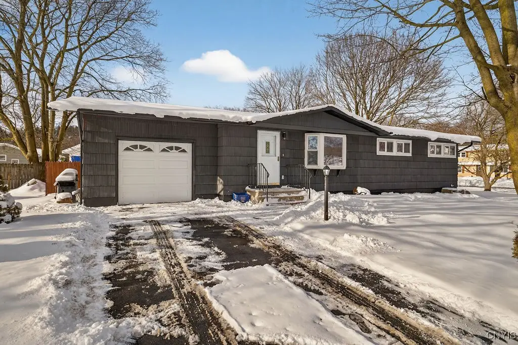 119 Gulino Avenue, Camillus, NY 13031 - Image #1
