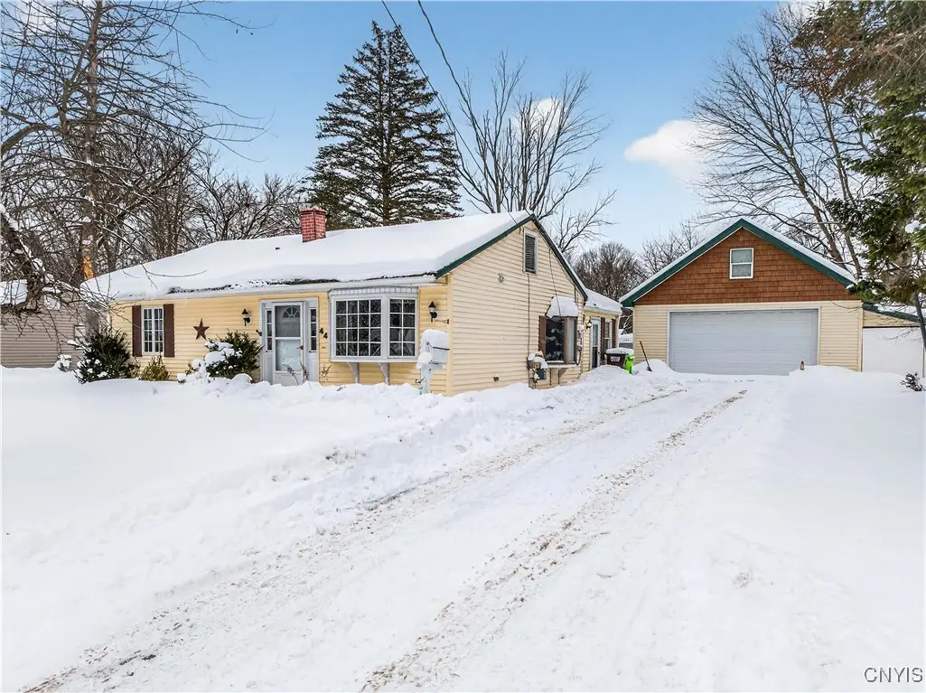44 Beechnut, Whitesboro, NY 13492 - Image #1