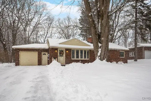 213 Euclid Drive, Fayetteville, NY 13066