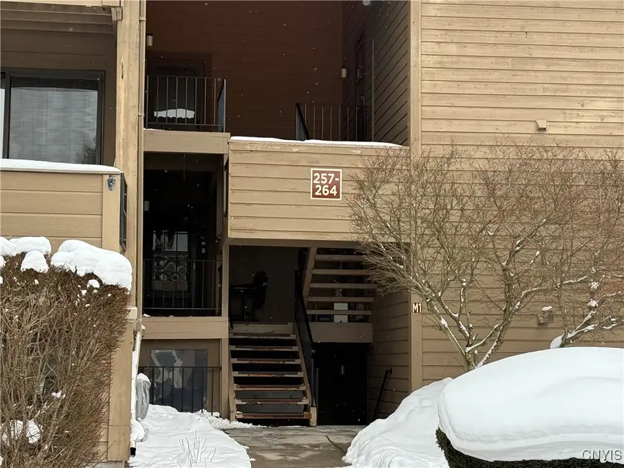 258 Watertree Drive, East Syracuse, NY 13057 - Image #2