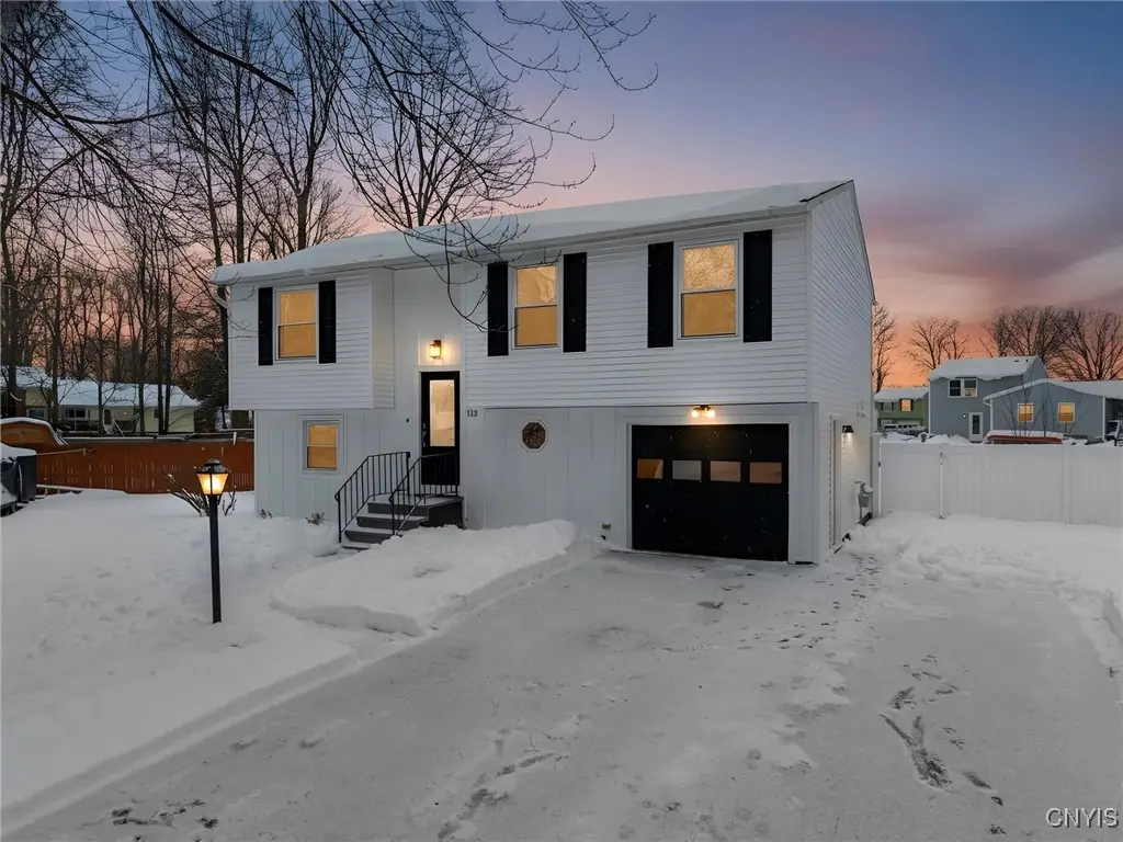 113 Roundmill Lane, Minoa, NY 13116 - Image #1