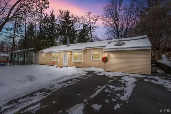 15 Wexford Road, Syracuse, NY 13214