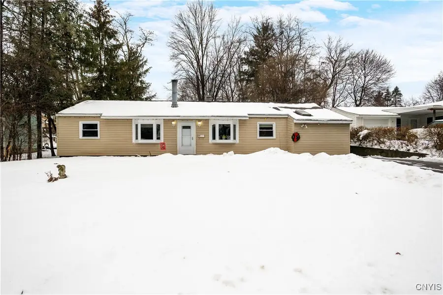 15 Wexford Road, Syracuse, NY 13214 - Image #2