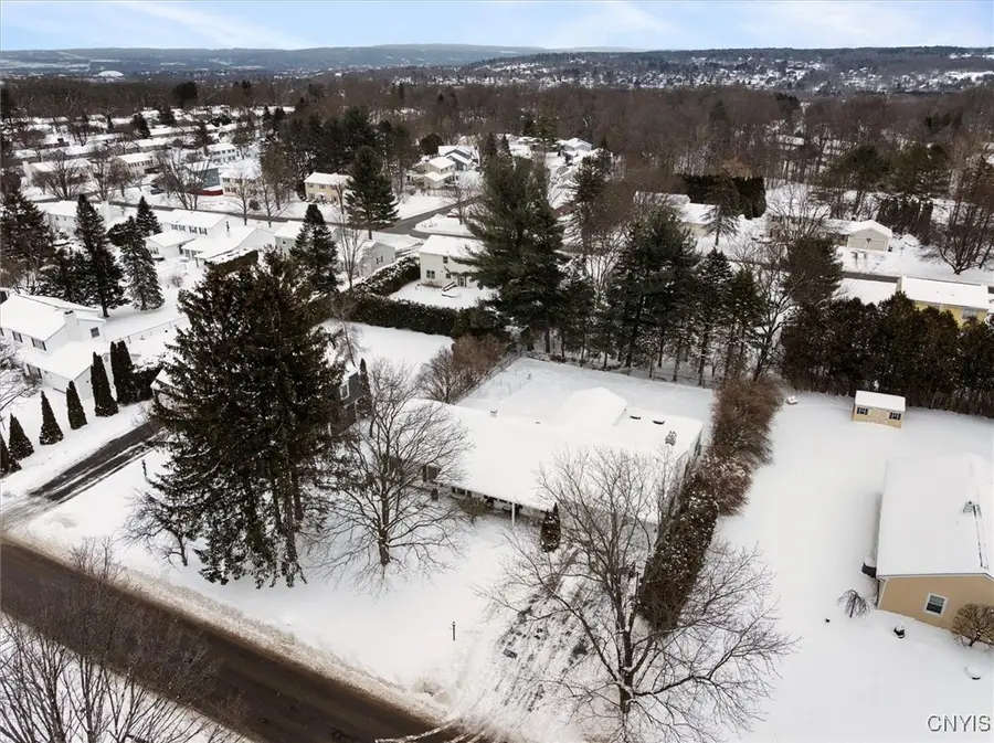 213 Gilbert Road, New Hartford, NY 13413 - Image #3