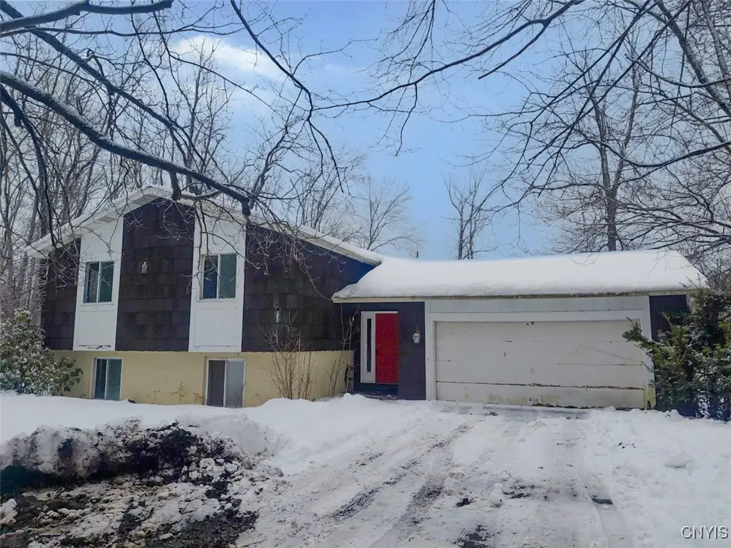 98 Ennis Avenue, Pennellville, NY 13132 - Image #1