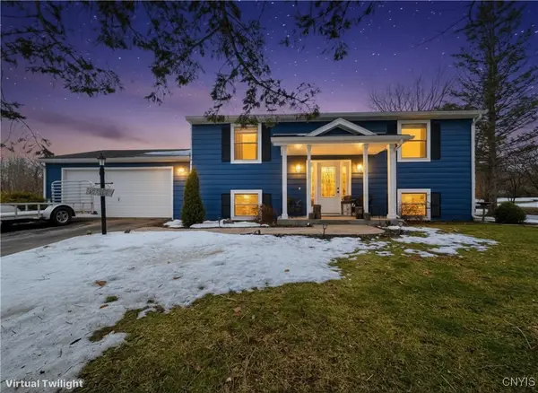 303 Stafford Circle N, Clinton, NY 13323