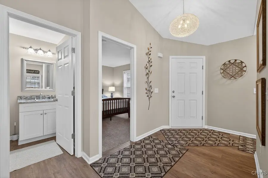 5037 Betsy Ross, Liverpool, NY 13088 - Image #3