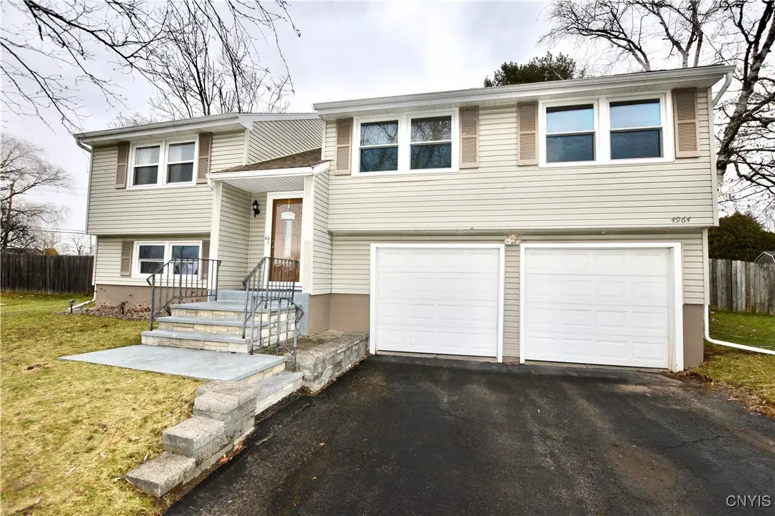 4964 Blacksmith, Liverpool, NY 13088 - Image #1