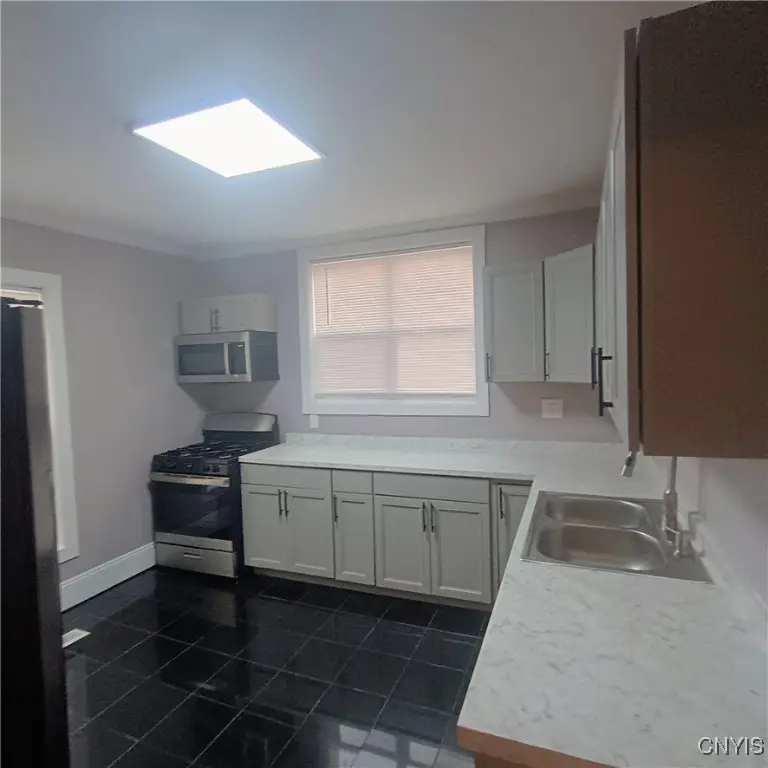 227 Mckinley Avenue, Syracuse, NY 13205 - Image #2